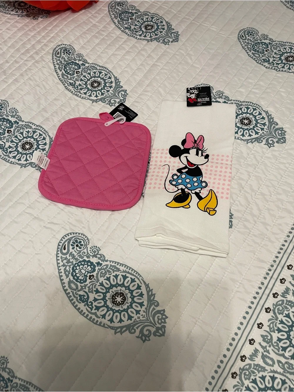Kitchen Towel & Mitt